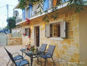 Spiro's cottage by Alegria apartments - Arvanitakaíïka
