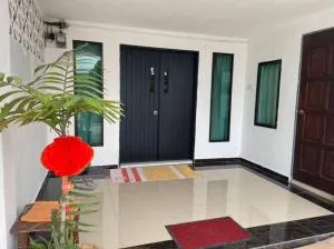 Homestay Taman Sri Nibong 庆丰园 - Kampong Relau