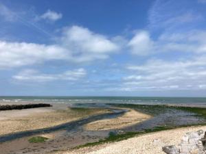 Maisons de vacances Charmante maison 8 personnes a 2 pas de Wimereux : photos des chambres