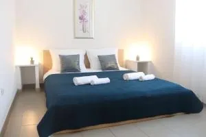 Apartment Nia&Nika Caska, Novalja with sea view and terrace - Časka