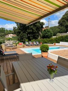 Villas Maison avec piscine - 8 personnes - Corse du Sud : photos des chambres