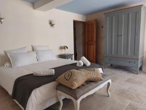 Villas Le Mas du Gres - 6 personnes - Mas luxueux en pierre : photos des chambres