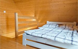 Lovely Home In Kladno With Kitchen