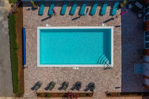 Apartments Danka with Shared Pool