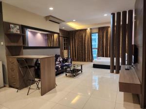 Regalia Suites KL Infinity Pool _ by MygeHomes