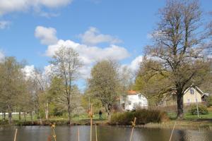 Holmåkra long stay by House Viola, 3 bedroom entire house in Bodafors, sleeps 7