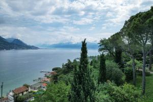 Villa Elvira wonderful view- BGL