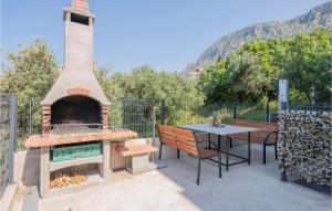 2 Bedroom Gorgeous Apartment In Podaca