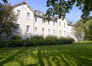 WangerRose - Familienwohnung für Groß und Klein und Hundefreunde