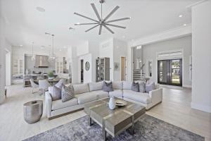 Waterfront home with pool, spa and kayakspaddleboards