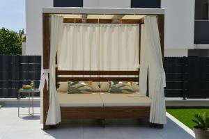 Apartment MI Čiovo with private HOT TUB and garden