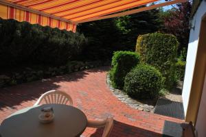 Tyrolska Zagroda - apartament 50m2 z własnym balkonem lub tarasem, blisko sklep, dobry dojazd, duży parking, PKP 15min, PKS 5min