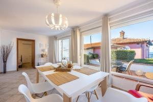 Villa Dora - Boutique Apartments