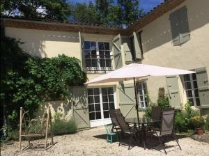 Maisons de vacances Spectacular Gascon Farmhouse, Private Pool, sleeps 10, 4 bathrooms : photos des chambres