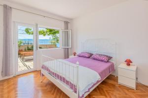 Blu Breeze Apartments