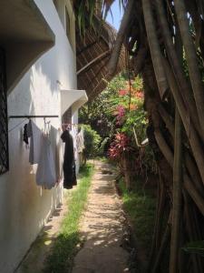 PRIVATE HOUSE IN WATAMU 4 PEOPLE