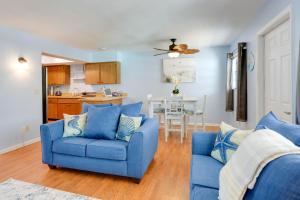 Idyllic Fort Pierce Retreat - Walk to Beach!