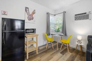 New stylish open space: fast Wii-fi and parking