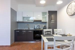 Apartments Villa Dora 