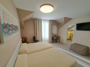 Hotel Atalaya- FREE PARKING GRATUITO