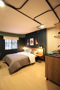 Apartamento doble con baño privado y Wifi -ONE101 By Roots Rentals