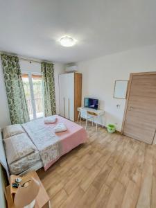 Metro Guest House