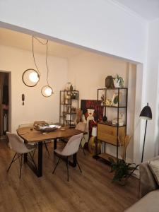 Athenee apartment