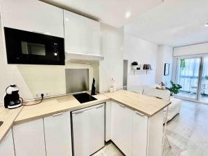 Cozy central studio near the beach