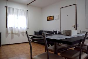 Silvias house