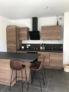 Appartement Aix en Provence vue Ste Victoire - BATIMENT B11 - 13090 AIX EN PROVENCE - Les Platrières