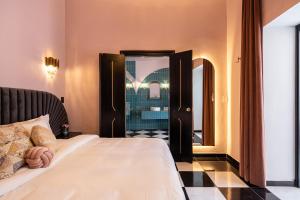 HOLT Hotel De Mi Independencia King Room