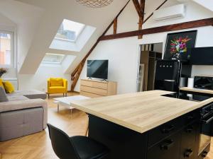 Appartements Elegant T4 Centre Reims/Parking Prive : photos des chambres