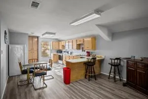 Axtons Bass City Resort - 热萨尔弗斯普林斯