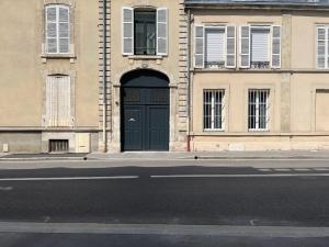 Appartements Elegant T4 Centre Reims/Parking Prive : Appartement 3 Chambres