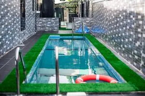 NIFEWAT APARTMENT,Dijon studio apartment with pool,WiFi, gym,Netflix and sit out area - Buga