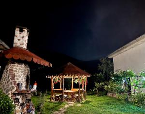 Casa Ariana