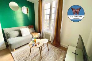 Appartements Les Carmes T2 lumineux et colore : photos des chambres