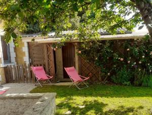 Maisons de vacances Maison troglodyte - Le Cerisier Perche : photos des chambres