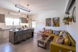 Paradiso Apartments - (( Agía Eleoúsa ))