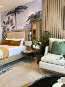 ZIMBALI BOULEVARD SUIT 260