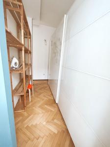 NS apartment Central