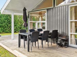 Bright Cottage Retreat in Silkeborg-By Traum