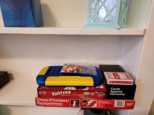 Adorable French corner by Downtown-Houston, Heights & WOMH