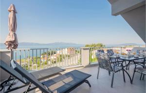 2 Bedroom Gorgeous Apartment In Podaca
