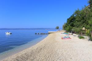 Apartments by the sea Kastel Kambelovac, Kastela - 20605