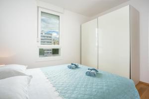 Apartments with WiFi Split - 21232