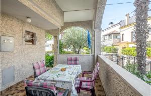 Stunning Apartment In Porec With 2 Bedrooms And Wifi