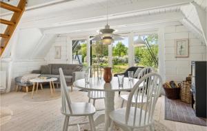 2 Bedroom Beautiful Home In Gedser