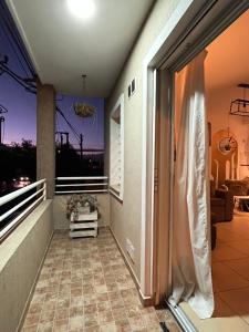 Apartamento Alberdi con amplio balcón
