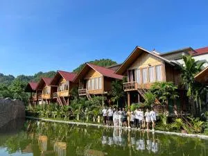 Phong Nha Mountain House - Ban Dou